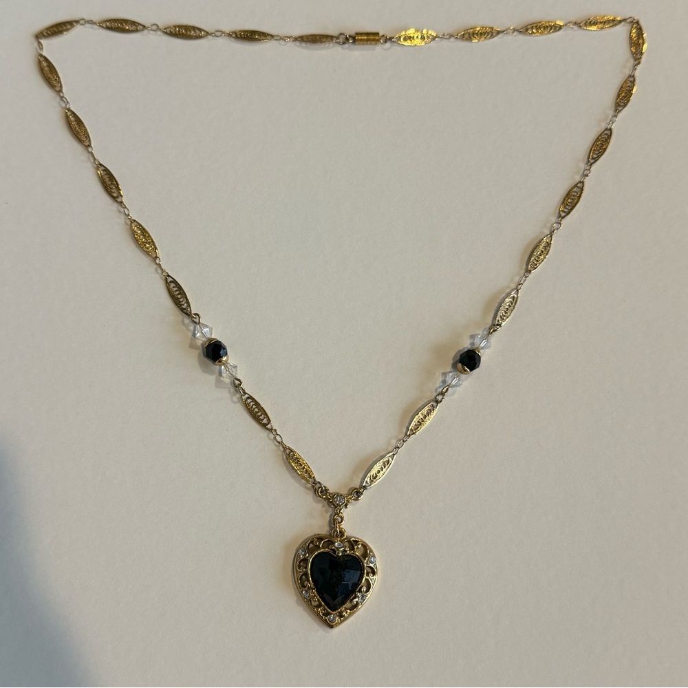 Vintage 1928 Jewelry Gold Heart Pendant Necklace